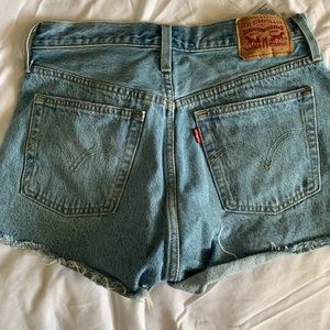Levi’s 501 shorts